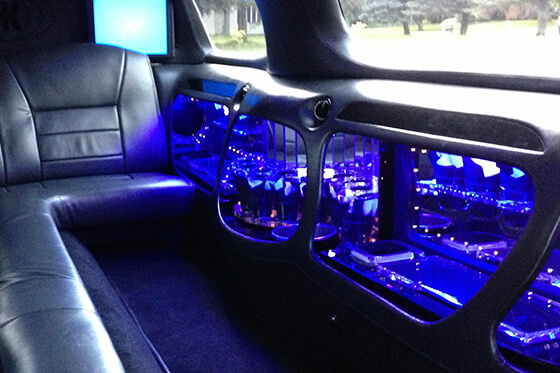 Town car limo rental royal oak mi